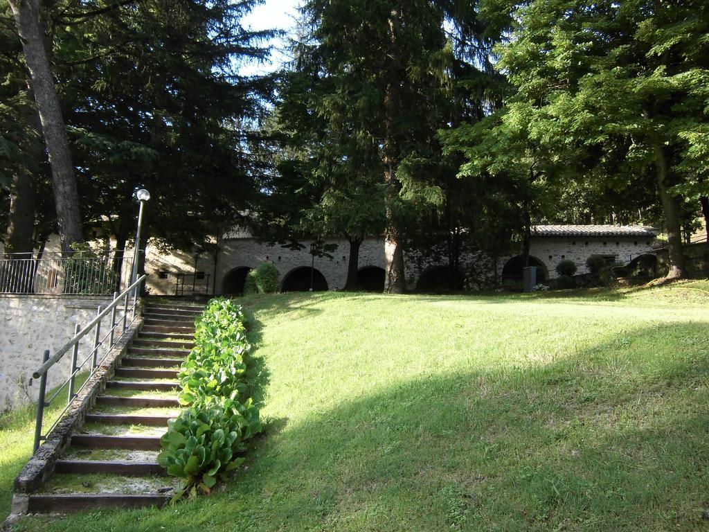 Hotel Convento Di Acqua Premula Sellano Exterior foto